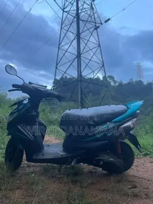 Yamaha Ray 2015