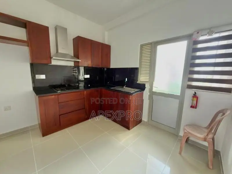3 BEDROOM APARTMENT FOR SALE ARIYANA RESORT APARTMENTS ATHURUGIRIYA