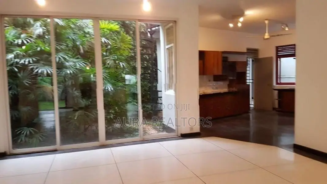 House For Rent IN Battaramulla (P-350)