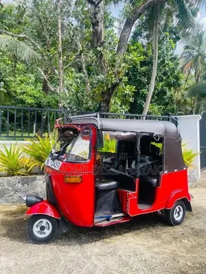 Bajaj RE 2004