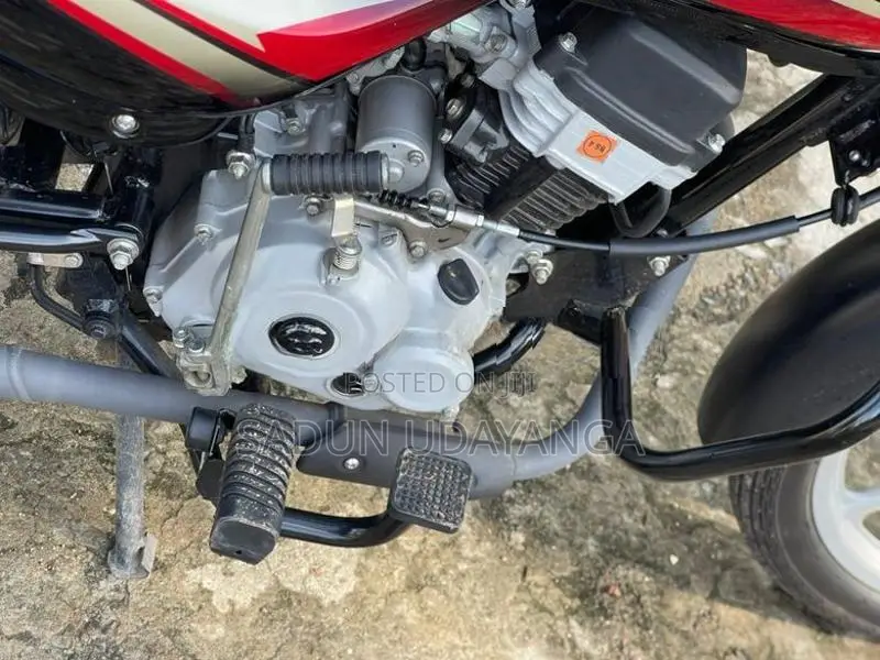 Bajaj CT100 2026