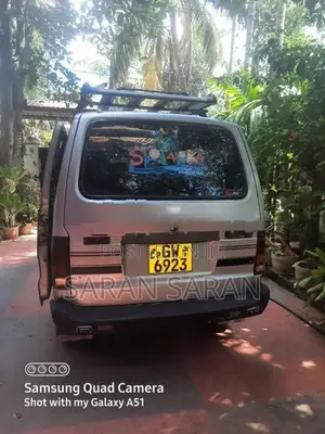 Suzuki Omni 2002