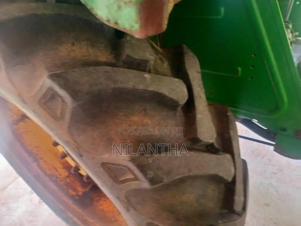 John-Deere 5203 2011 Tractor (Used)