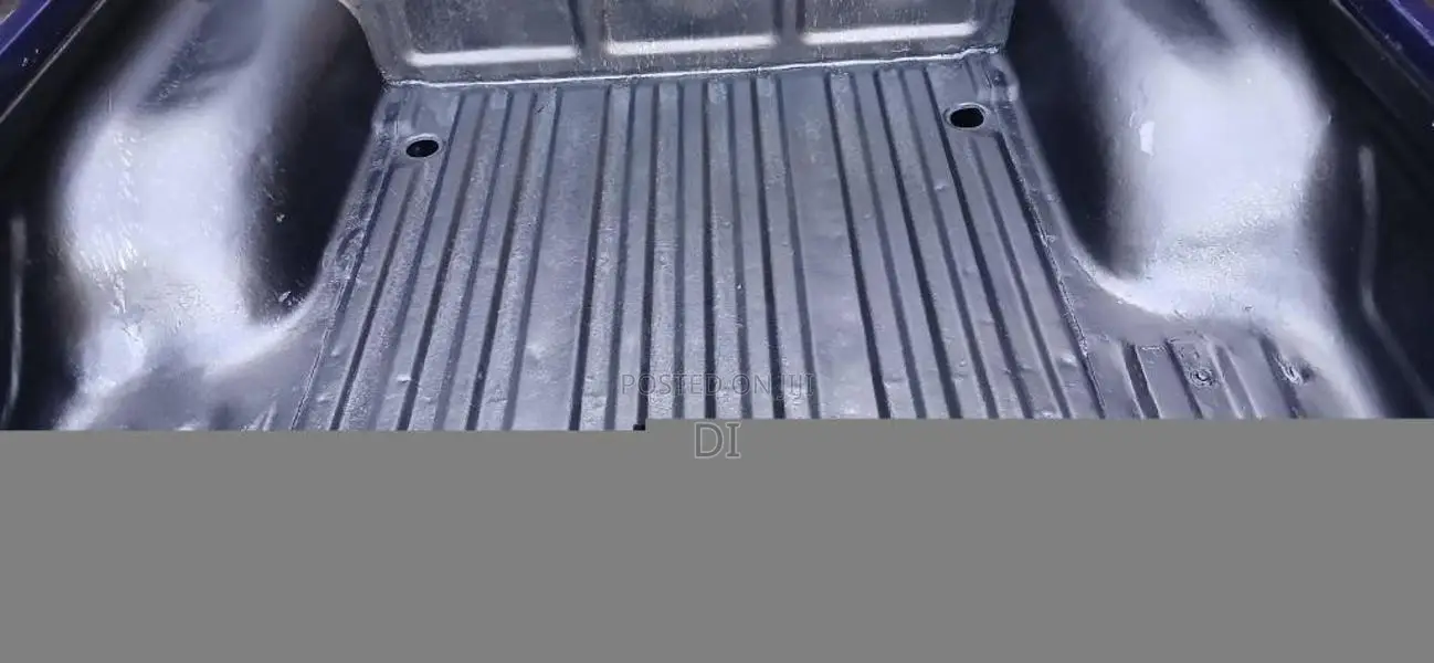 Toyota Hilux 2000 Pickup (Used)
