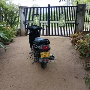 Hero Pleasure 2012 Motorbike (Used)