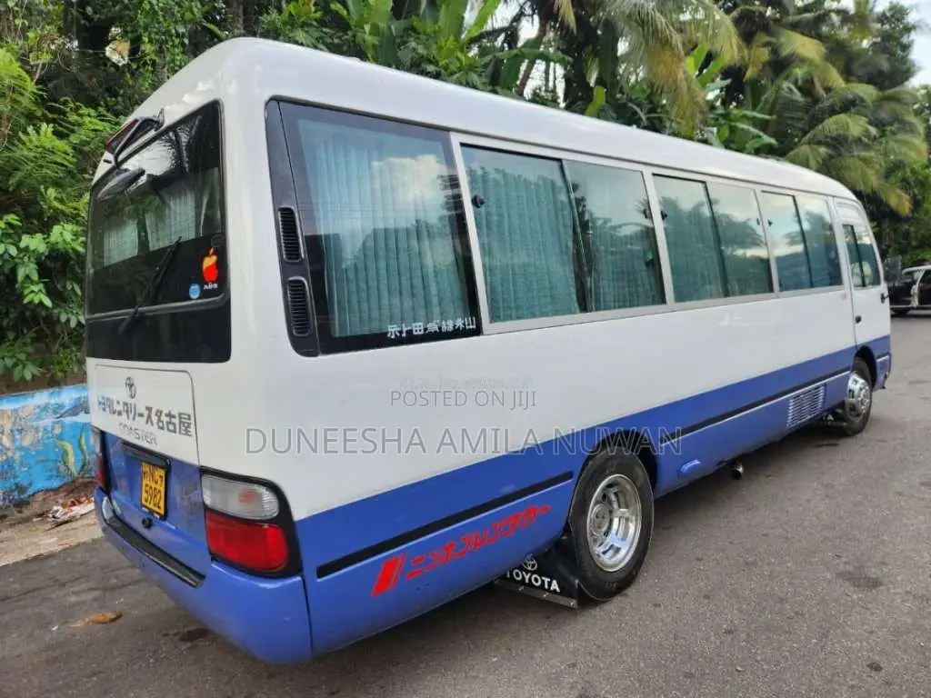 Toyota Coaster 2006 Bus (Used)