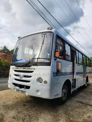 Ashok-Leyland Lynx 2017 Bus (Used)