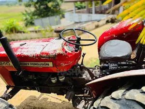 Massey-Ferguson MF 240 1994 Tractor (Used)