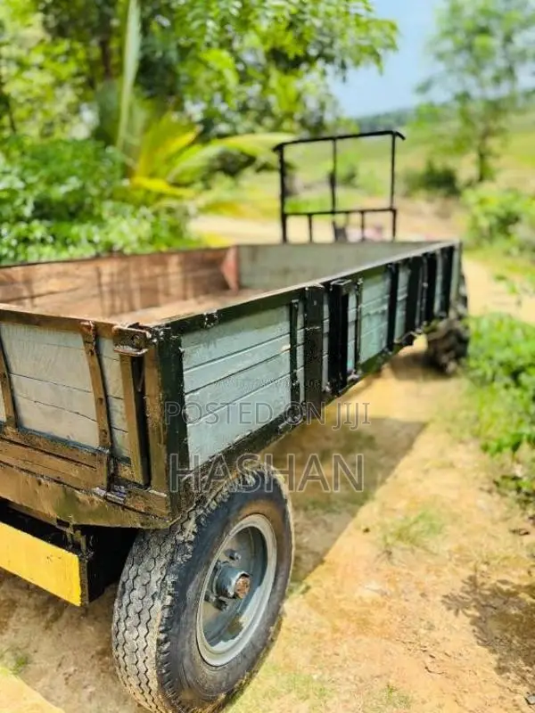 Massey-Ferguson MF 240 1994 Tractor (Used)