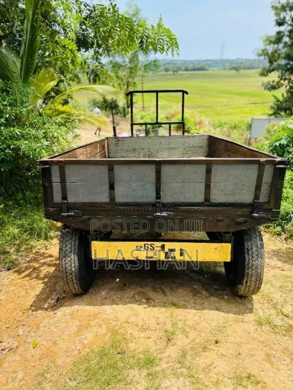 Massey-Ferguson MF 240 1994 Tractor (Used)
