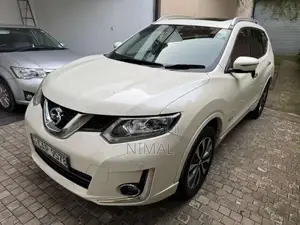 Nissan X-Trail 2016 SUV (Used)