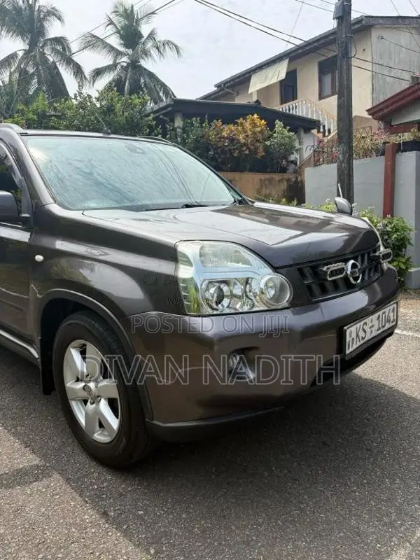 Nissan X-Trail 2010 SUV (Used)