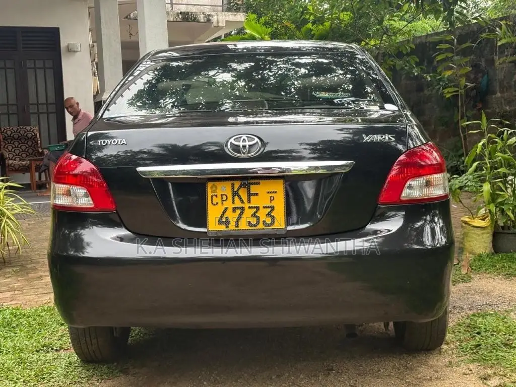 Toyota Yaris 2007 Car (Used)
