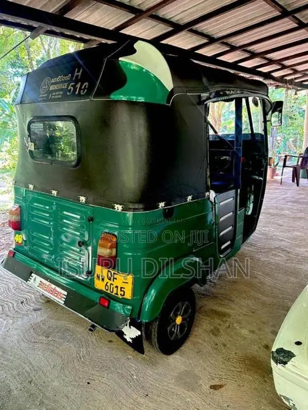 Bajaj 2 stroke 2006 Three Wheel (Used)