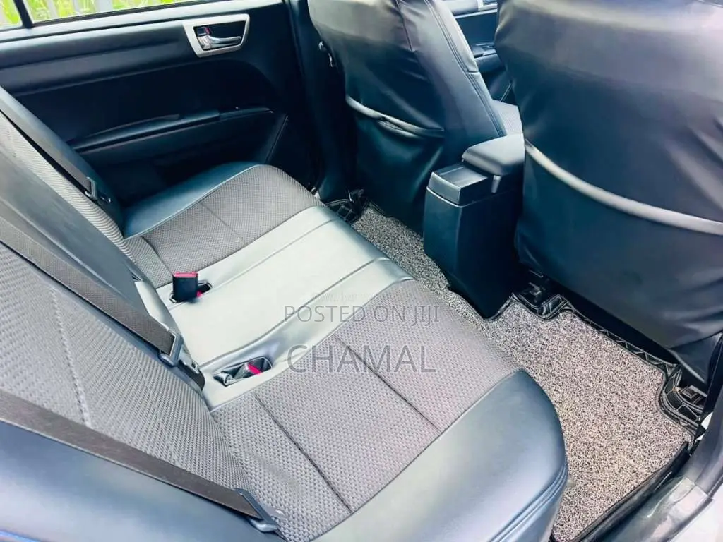 Toyota Axio G Grade 2018 Car (Used)