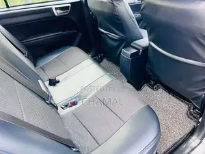 Toyota Axio G Grade 2018 Car (Used)