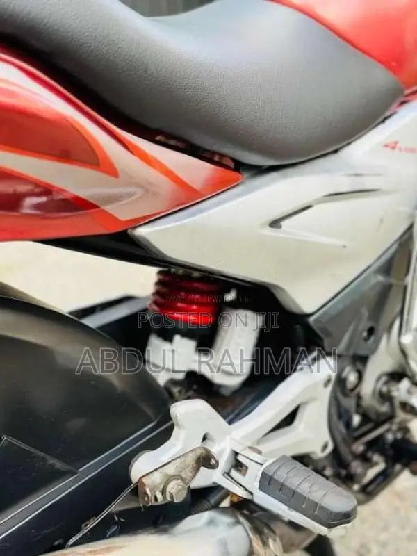 Bajaj Discover 2014 Motorbike (Used)