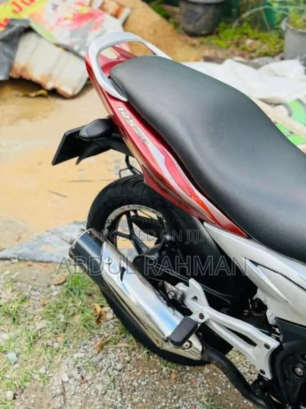 Bajaj Discover 2014 Motorbike (Used)