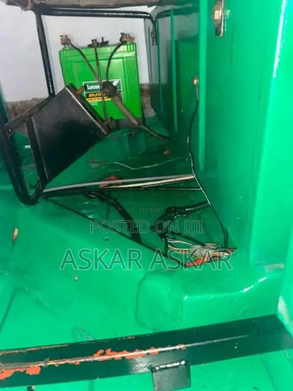 Bajaj 4 Stroke 2009 Three Wheel (Used)