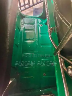 Bajaj 4 Stroke 2009 Three Wheel (Used)
