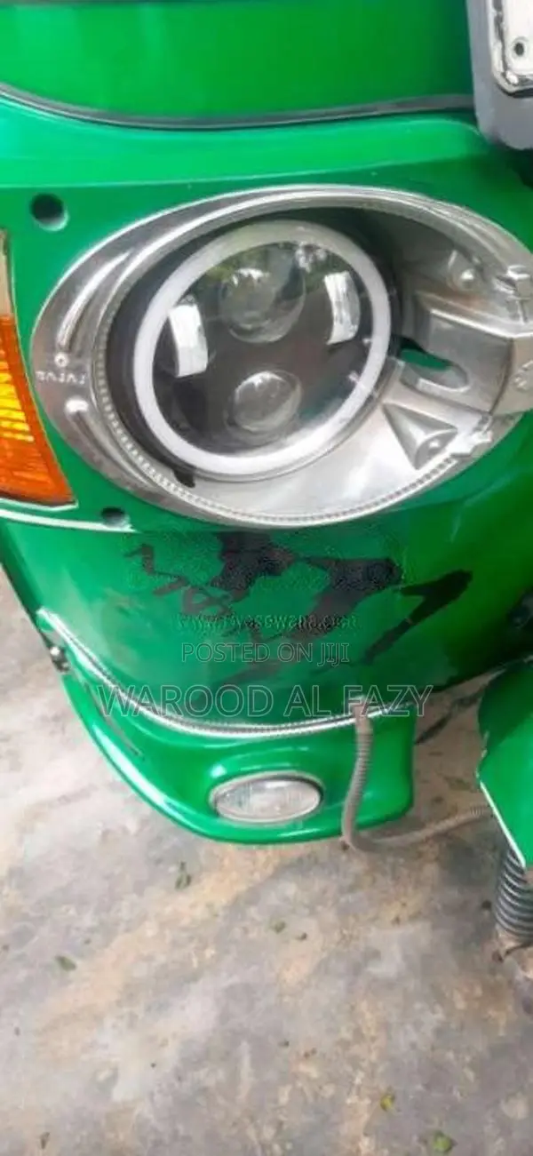 Bajaj RE 205 2013 Three Wheel (Used)