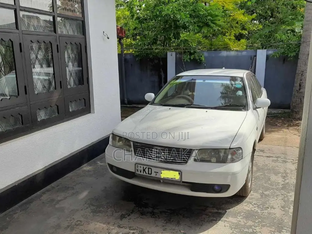 Nissan Sunny FB15 Super Saloon 2003 Car (Used)