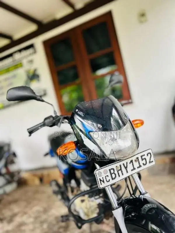 Bajaj CT-100 2020 Motorbike (Used)