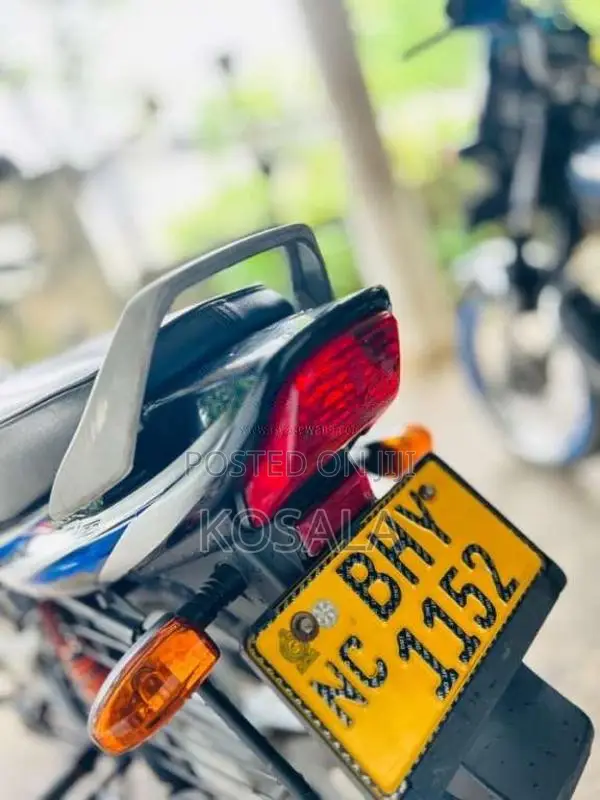 Bajaj CT-100 2020 Motorbike (Used)