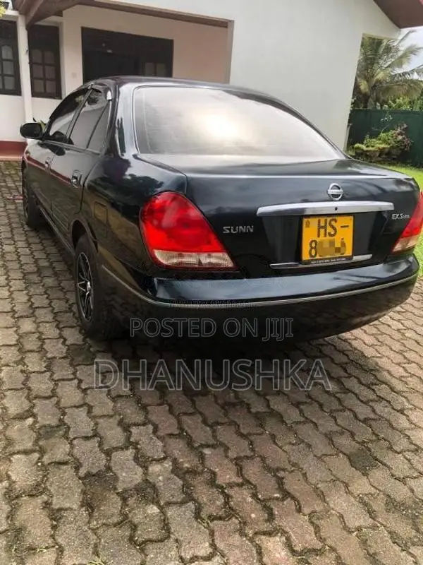 Nissan Sunny N17 2004 Car (Used)
