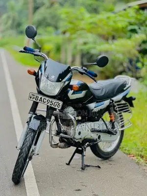 Bajaj CT-100 2013 Motorbike (Used)