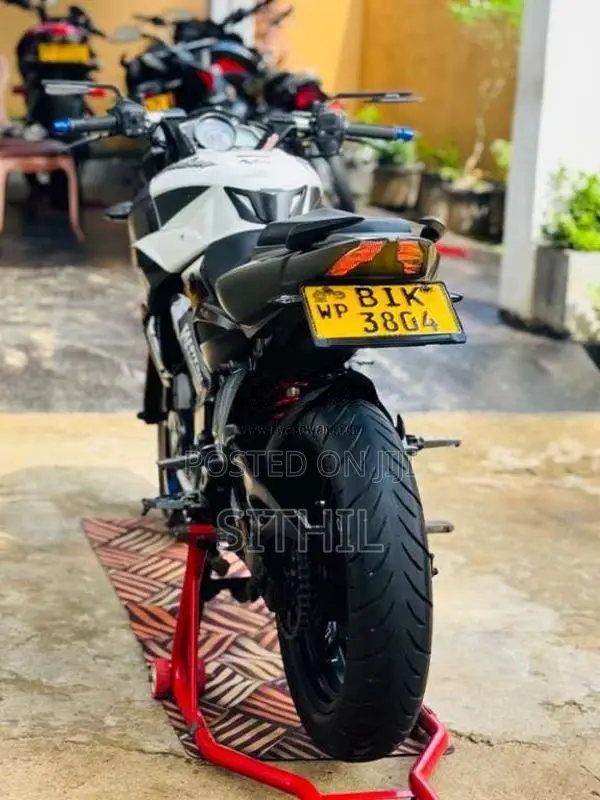 Bajaj Pulsar NS200 BIK 2019 Motorbike (Used)