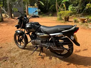 Bajaj Platina 2010 Motorbike (Used)