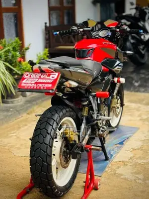 Bajaj Pulsar NS200 BGL 2018 Motorbike (Used)