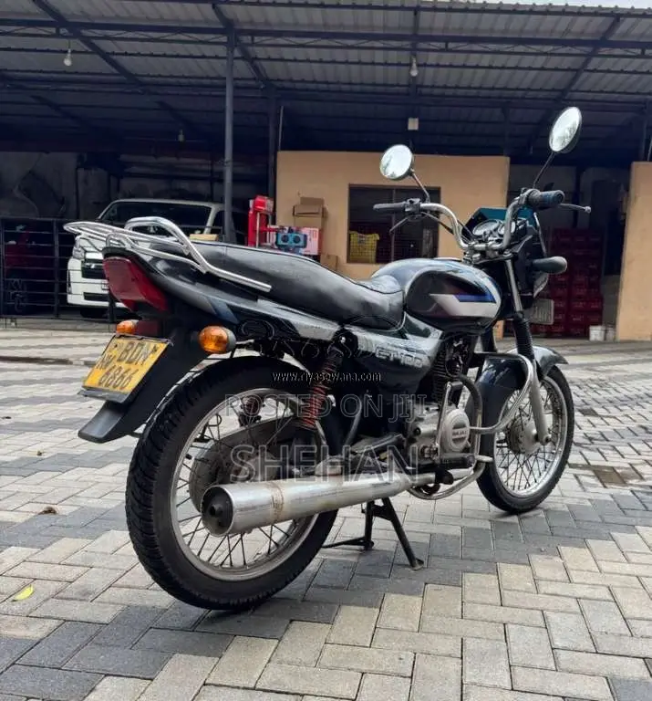Bajaj CT-100 2016 Motorbike (Used)