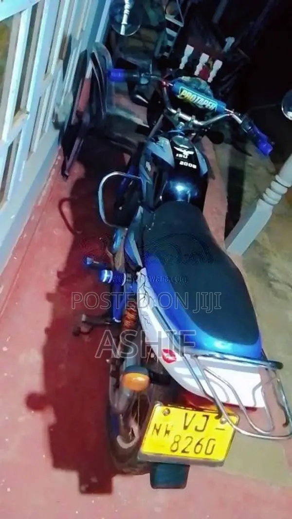 Bajaj CT-100 2008 Motorbike (Used)