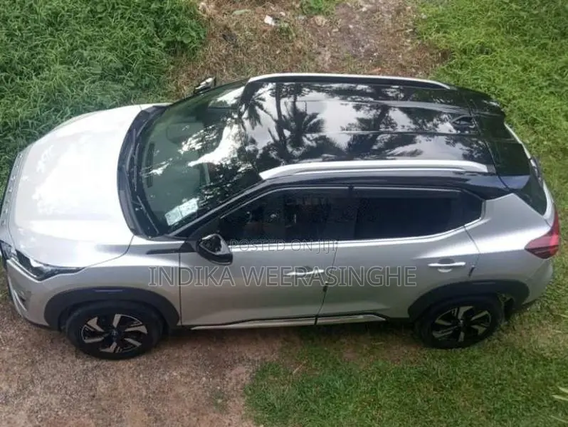 Nissan Magnite 2025 SUV (Used)