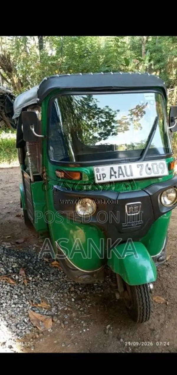 Bajaj RE 4 Stroke 2014 Three Wheel (Used)