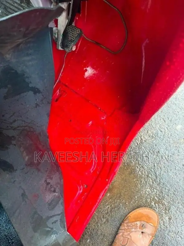 Bajaj 4 Stroke 2010 Three Wheel (Used)