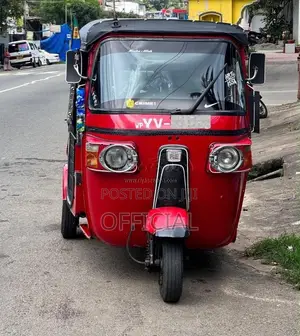 Bajaj RE 2011 Three Wheel (Used)