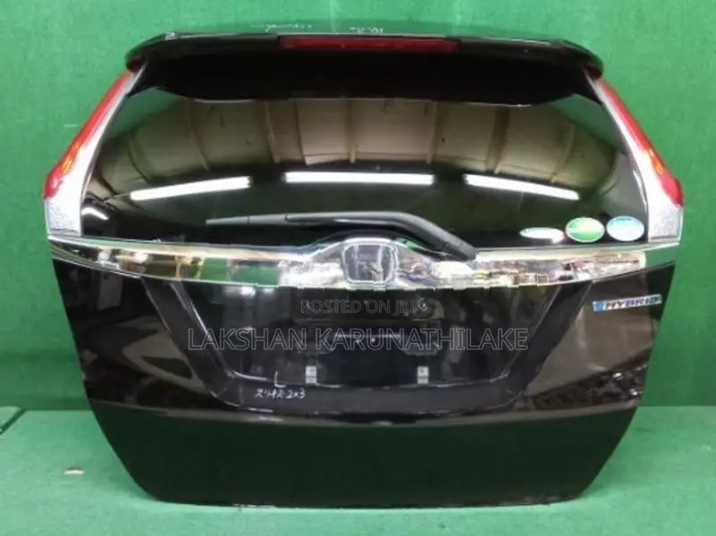 Honda Fit Gp5 Dicky Door