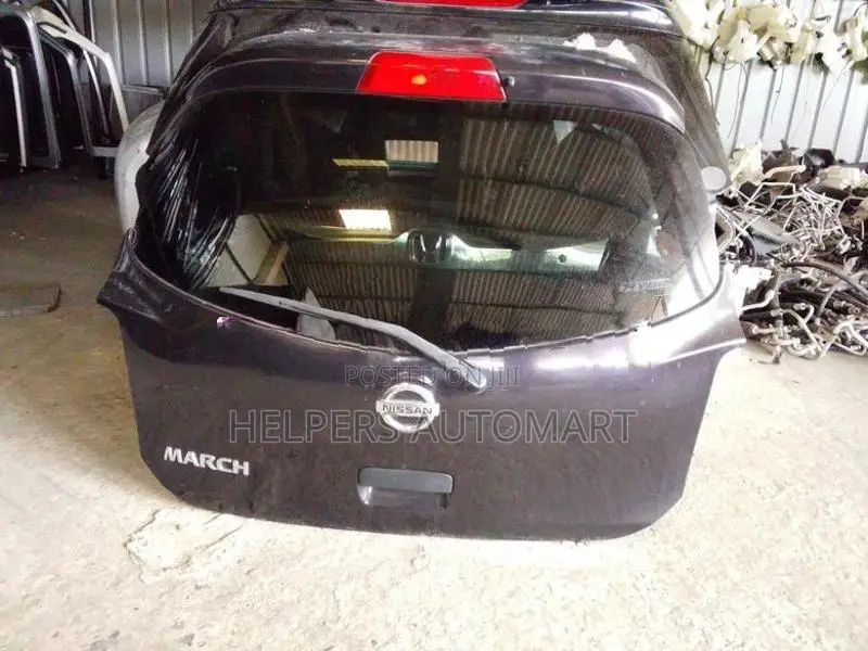 Nissan March K13 Dicky Door