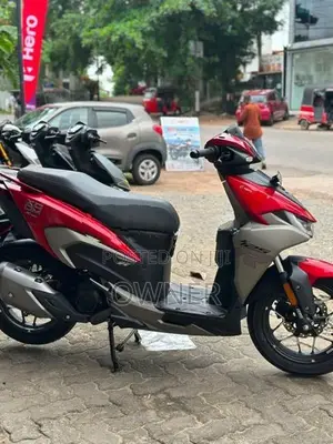 Hero XOOM 125R 2026