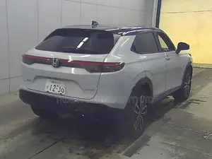 Honda Vezel Z Play 2024