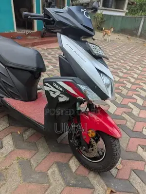 Yamaha RayZR 2018