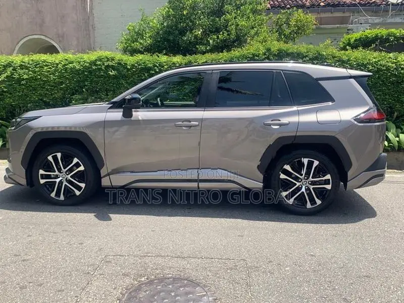 Toyota RAV4 1OF1 HYBRID Z GR 2026