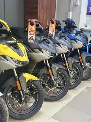 Hero XOOM 125R 2026