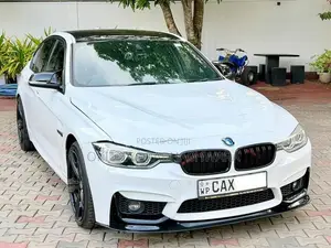BMW 318i M Sport 2016
