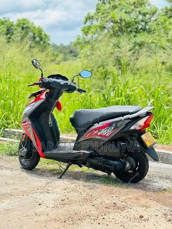 Honda Dio 2018
