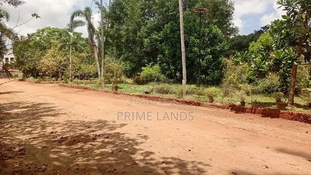 මිගමුව දිව්ලපිටිය බස් පාරට නුදුරින් අගනා බිම් කොටස් විකිණීමට