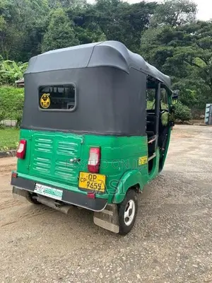 Bajaj RE 2008